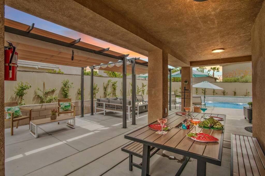 Willa Desert Fantasy Oasis Pool, Jacuzzi, Royal Beds Coachella Zewnętrze zdjęcie